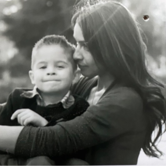 Meet your Posher, Audrey - Picture 7 of 7